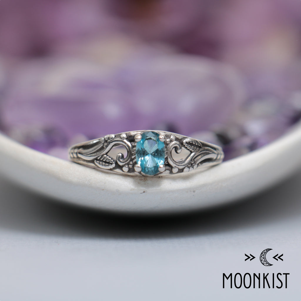 Twig Leaf Oval Wedding Ring for Women | Moonkist Designs