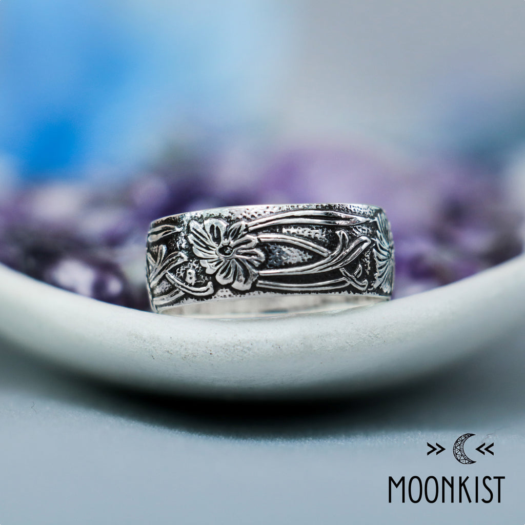 Silver Vintage Style Vine and Flower Wedding Band | Moonkist Designs