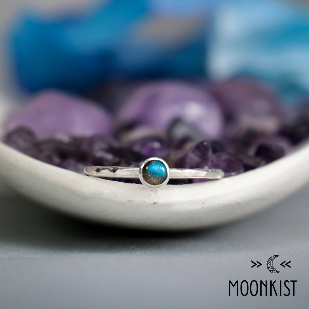 Dainty Silver Labradorite Pinky Ring | Moonkist Designs