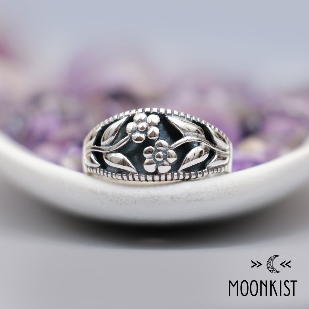 Sterling Silver Floral Ring  | Moonkist Designs