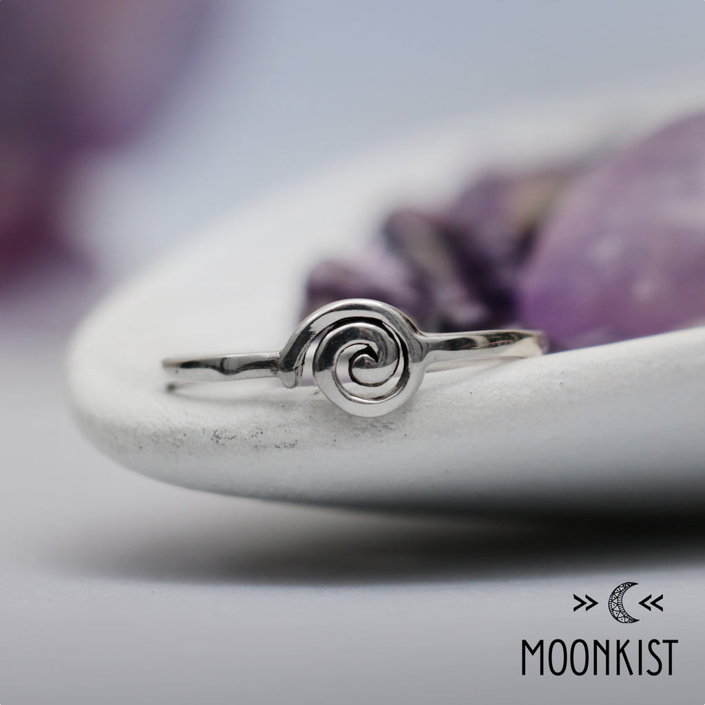 Silver Dainty Spiral Ring | Moonkist Designs