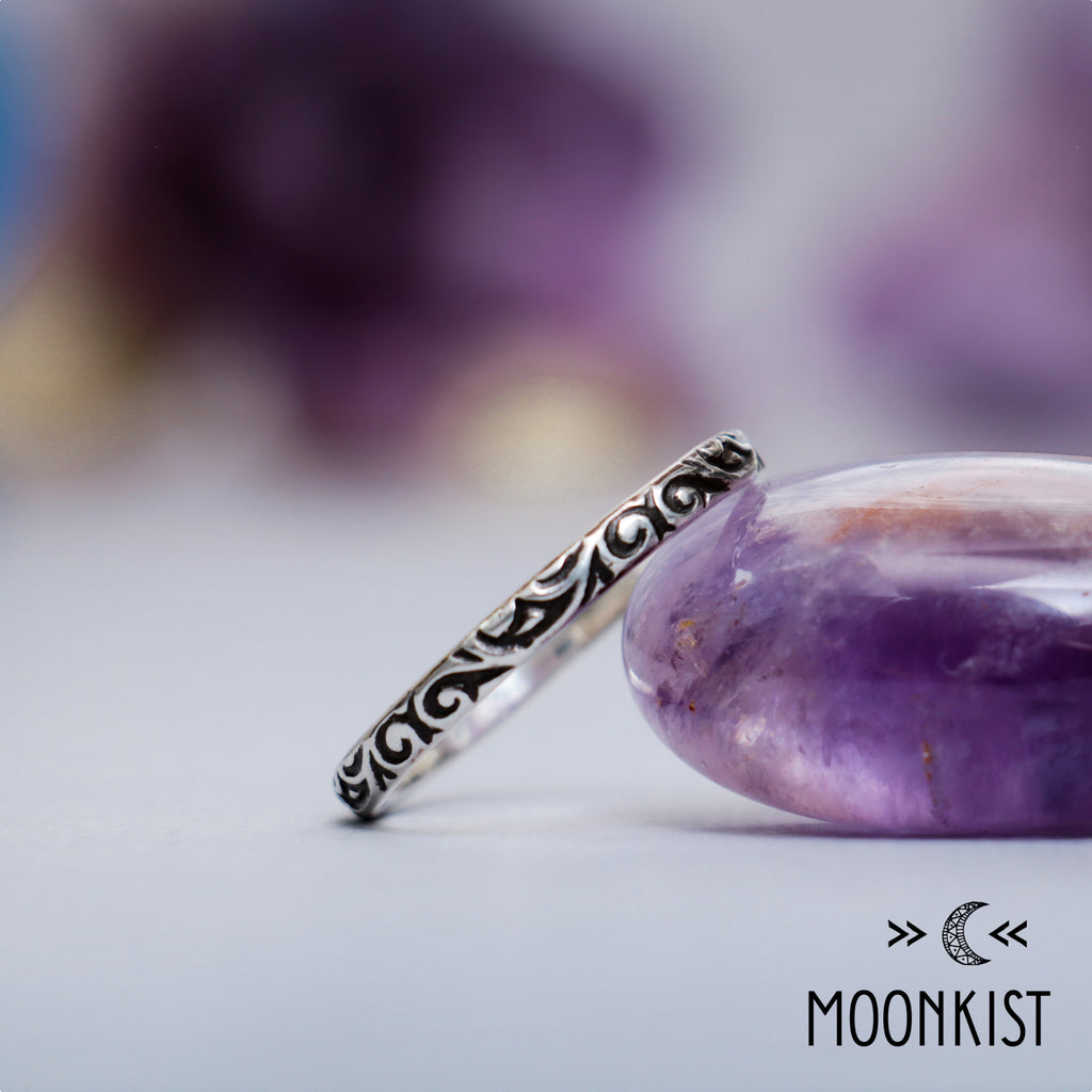 Dainty Silver Arabesque Wedding Ring | Moonkist Designs