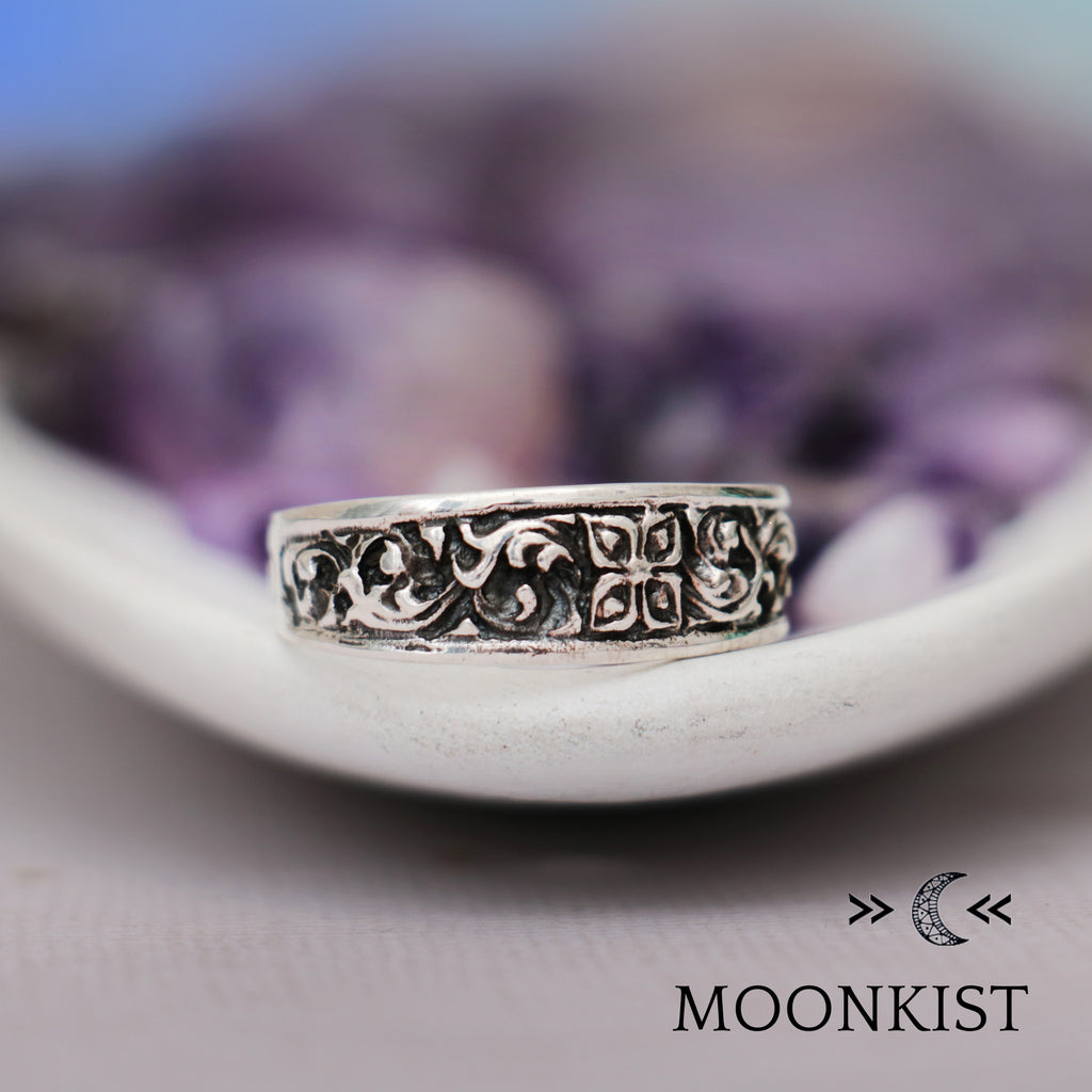Sterling Silver Antique Style Womens Cross Wedding Band | Moonkist Designs | Moonkist Designs